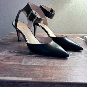 Nine West black heels